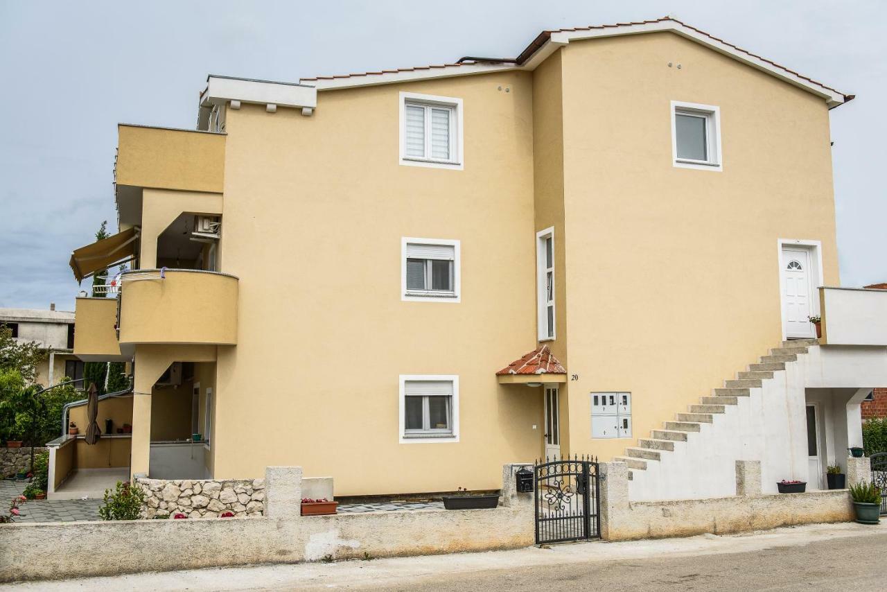Apartman Nina Zadar Exterior foto