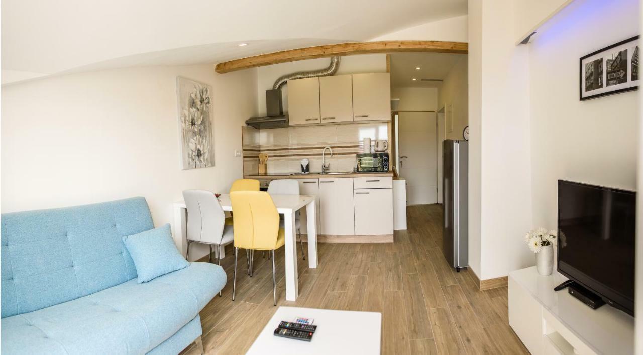 Apartman Nina Zadar Exterior foto