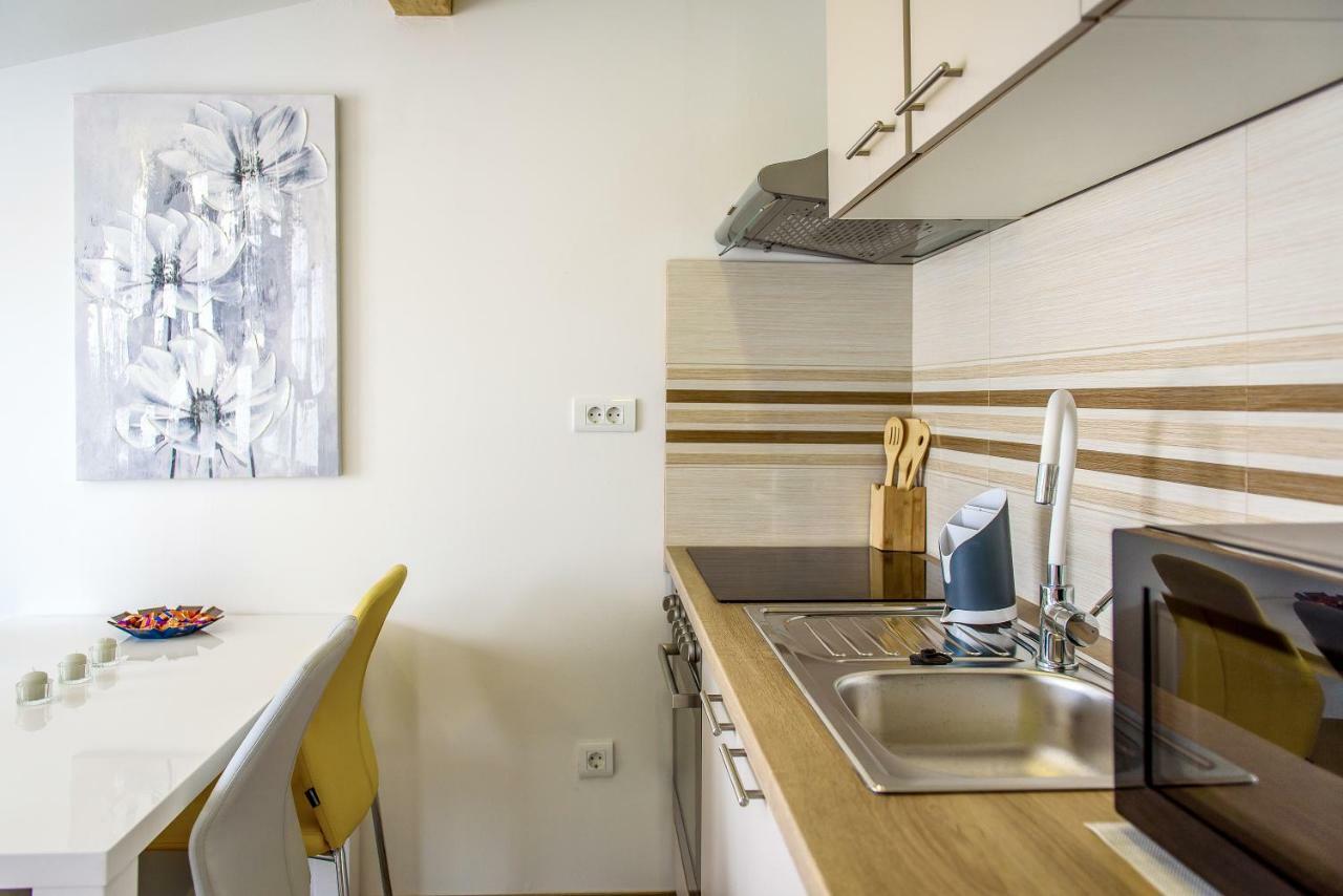 Apartman Nina Zadar Exterior foto